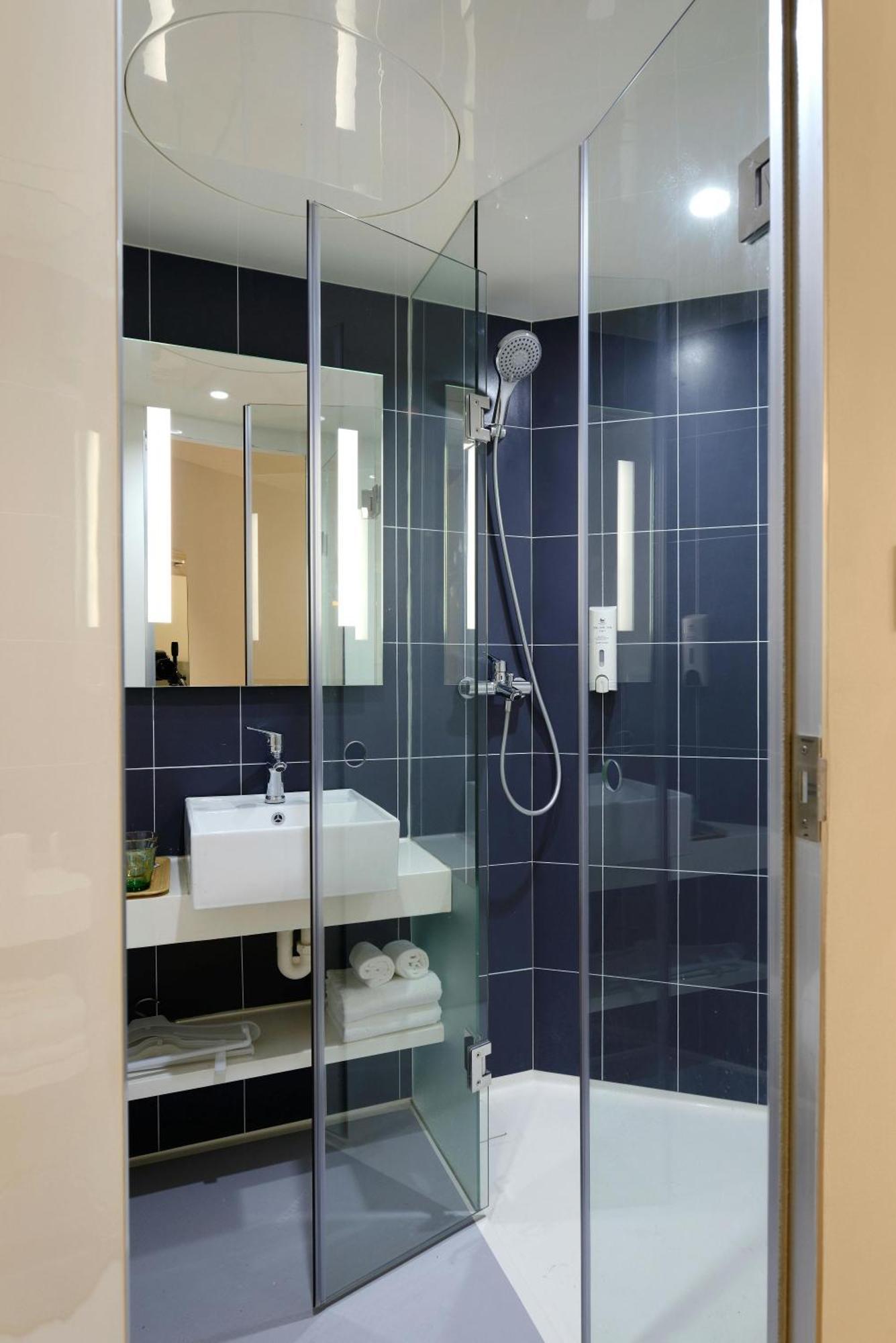 Hotel Luxury Global New Delhi Luaran gambar