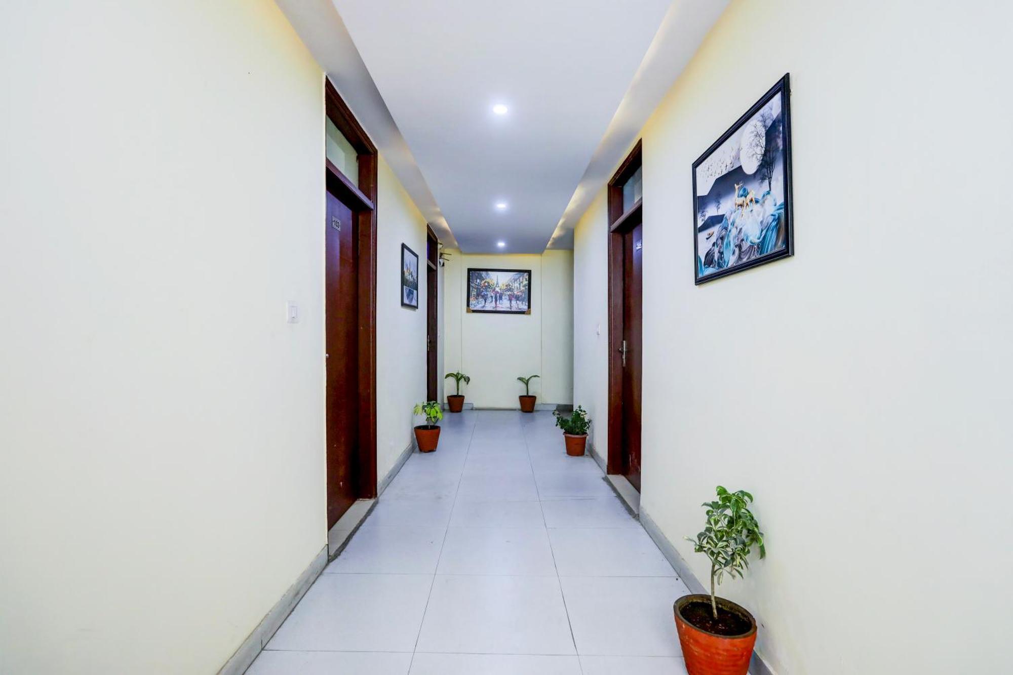 Hotel Luxury Global New Delhi Luaran gambar